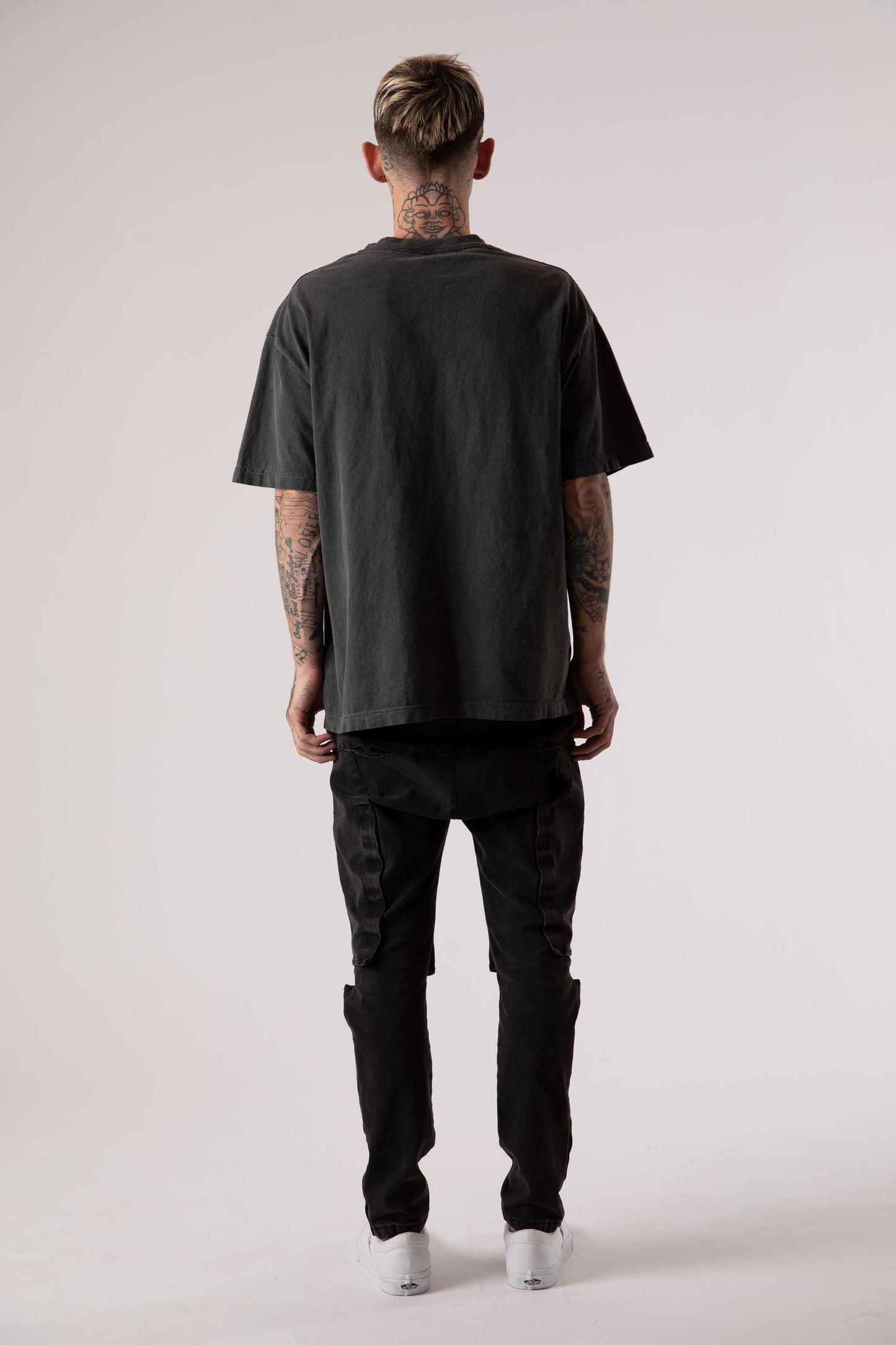 Sixelar BASE charcoal t-shirt garment dyed blank. The Best streetwear T-Shirt made in LA
