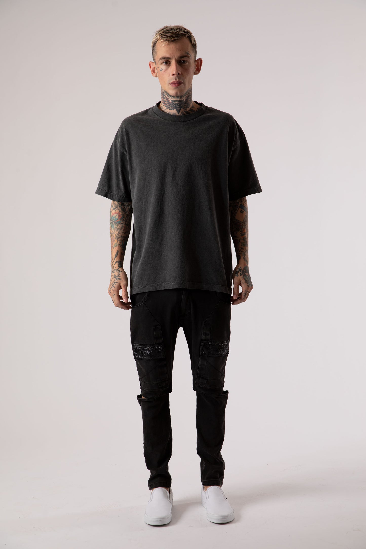 Sixelar BASE charcoal t-shirt garment dyed blank. The Best streetwear T-Shirt made in LA