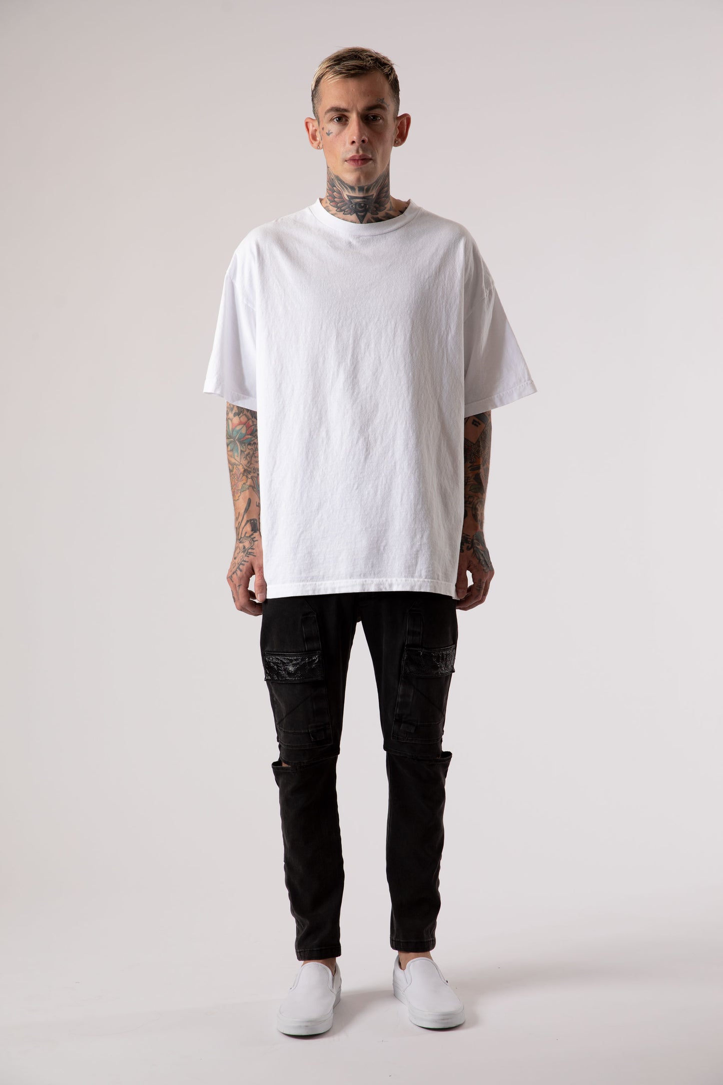 Sixelar BASE White blank front view