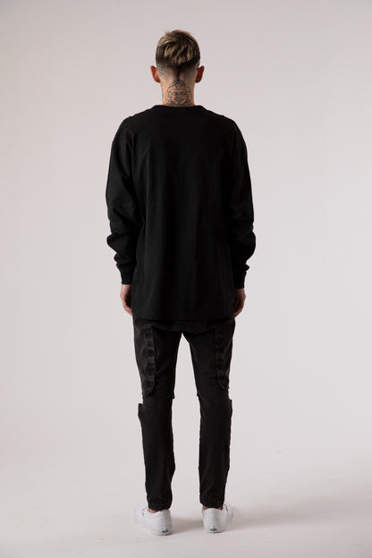 Sixelar Long sleeve Black blank t-shirt. back view