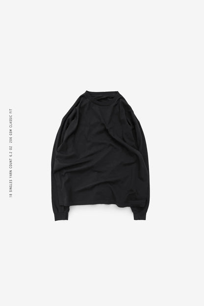 Sixelar Long sleeve Black blank t-shirt. flat